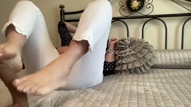 ⬇️ martinabigst 30-04-2026 Download sucktits playtime dirty legs