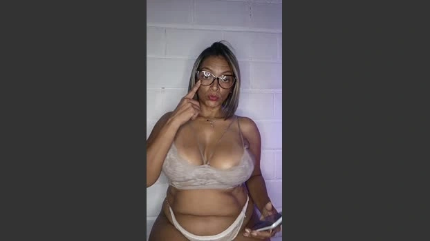 giorginaweb 02-05-2026 Download Topless tits spanking Nude