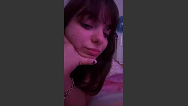 _Queen_07 27-05-2026 Download play amateur tits boobs