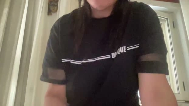 martinabigst 02-06-2026 Download suckshow kiss prettyface suckcock