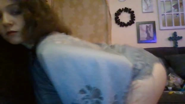 QueenCrimson 05-06-2026 Download Topless kinky sexy fuckpussy