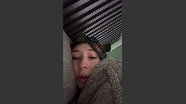 Izacat 08-06-2026 Download Webcam jerkoff horny Topless