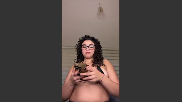 bbycurlyy 25-06-2026 Download show big fingering bigass