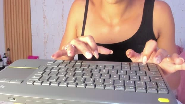 TwoMilkyway 18-07-2026 Download Topless fingering sexykitty Show
