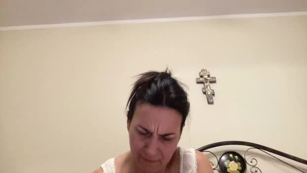martinabigst 22-07-2026 Download beautiful strip dirty fingers
